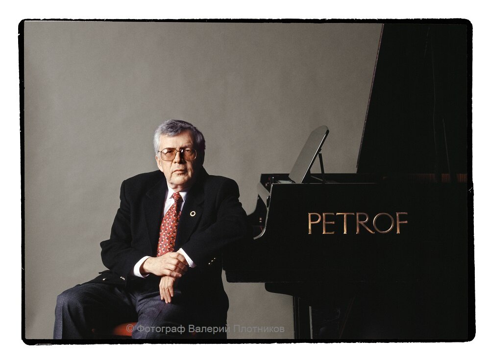 АНДРЕЙ ПЕТРОВ. Снято 2000/03/28