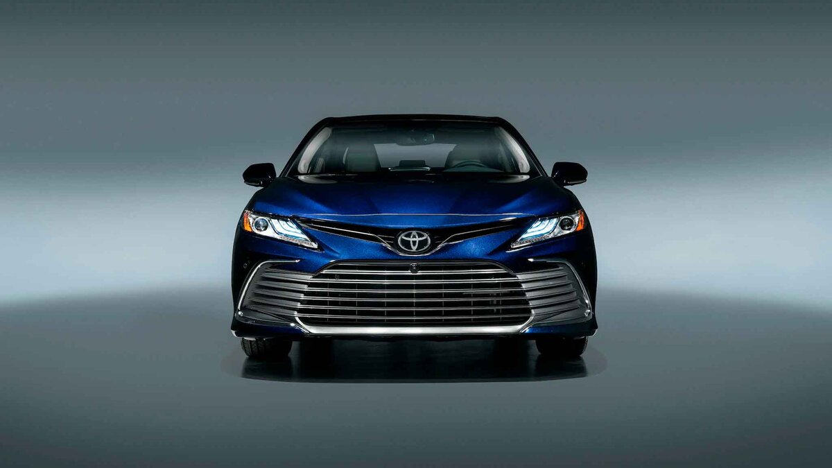 Обзор новой Toyota Camry 2021