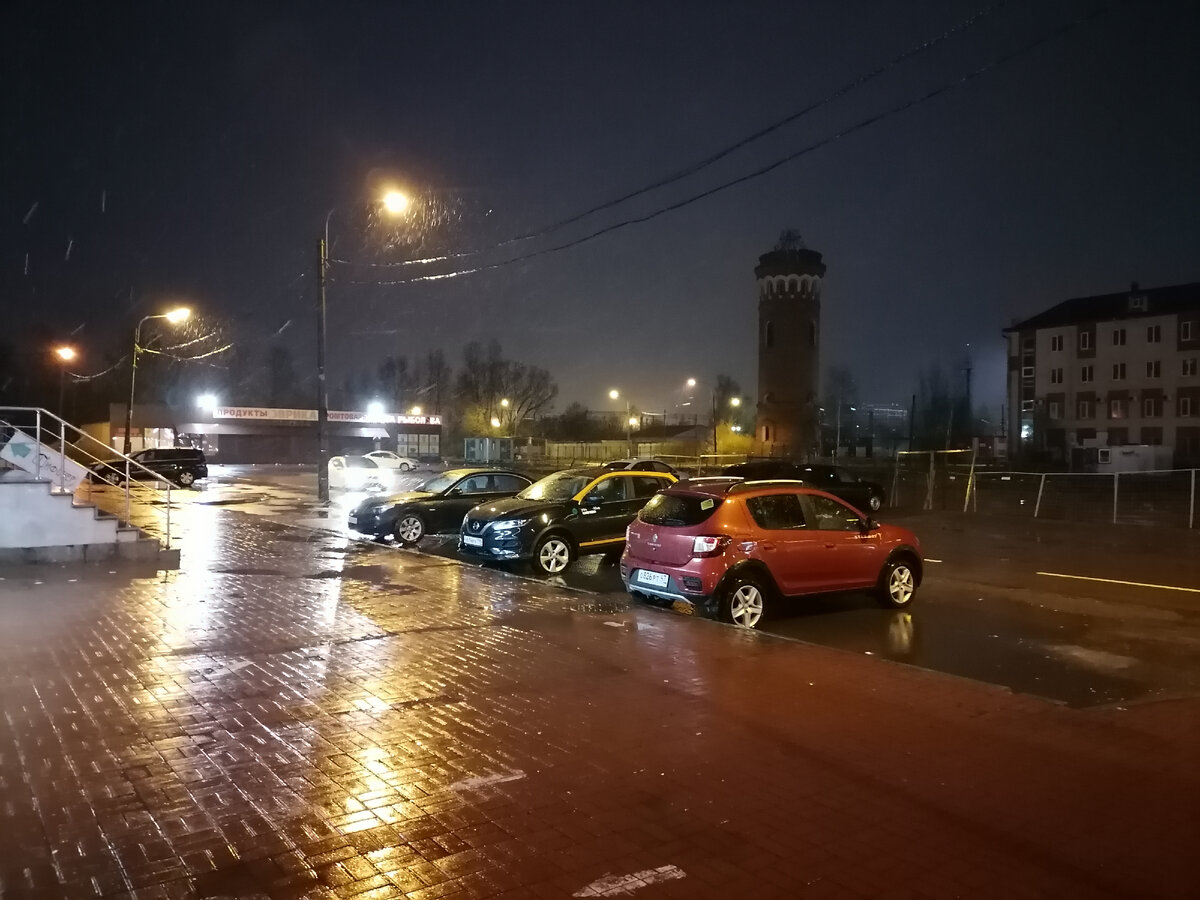Фото ночью, сильный ветер и снег