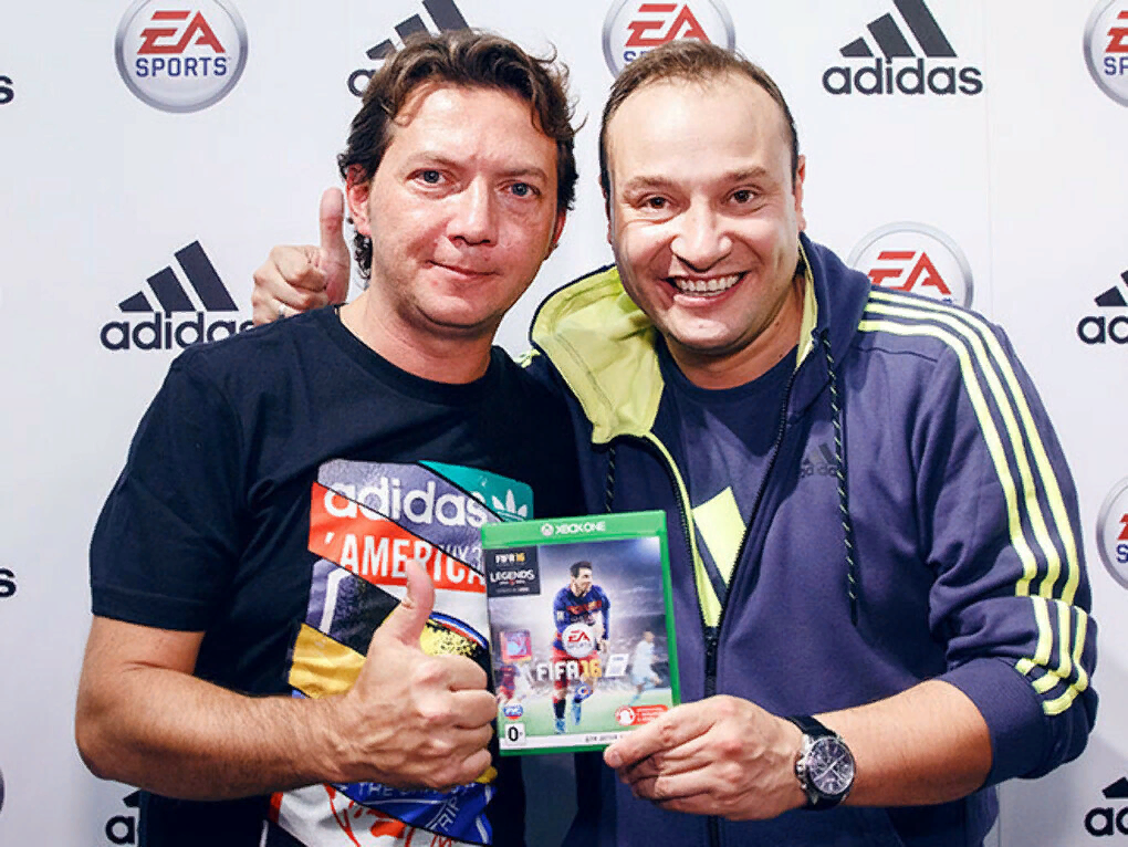 Они позорят нас и на "игровом" уровне...