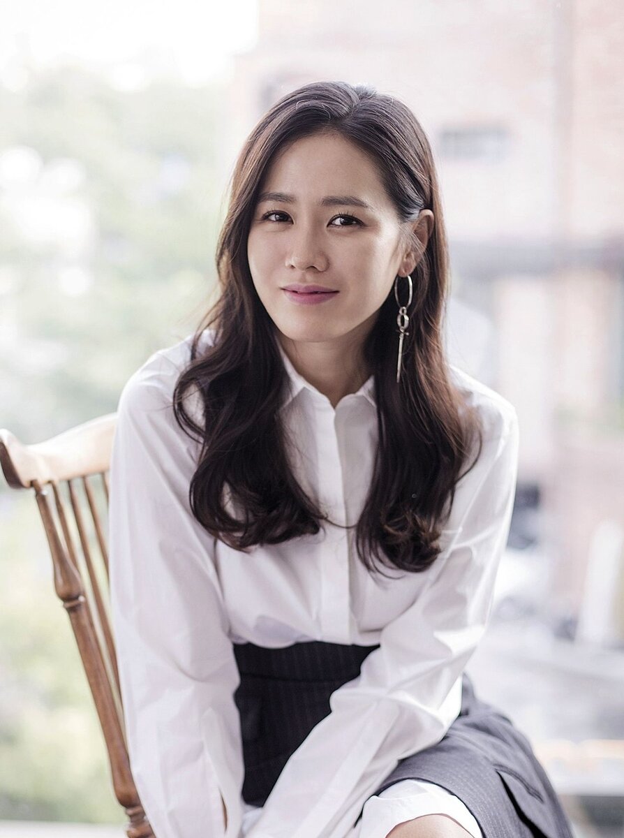 Сон е Чжин. Son ye Jin. Сон е Чжин (son ye Jin). Сон йе Джин актриса.