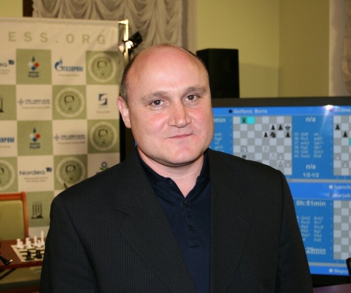 Юрий Дохоян