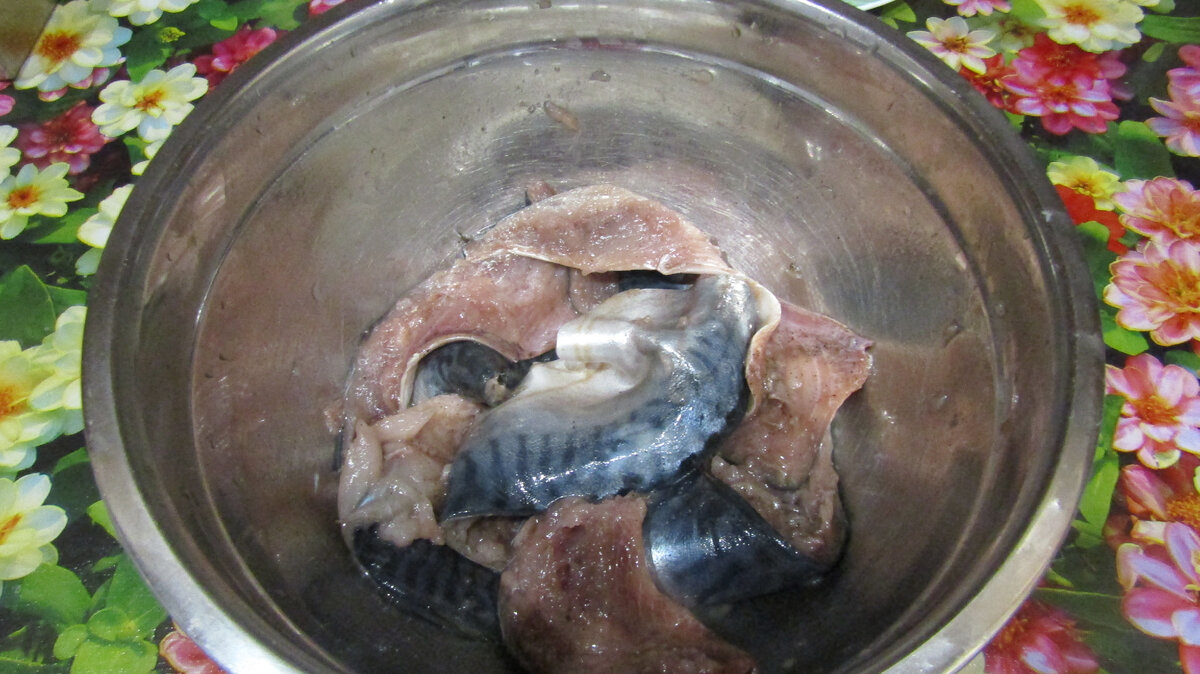 Зрелище не очень красивое. Но как есть )))