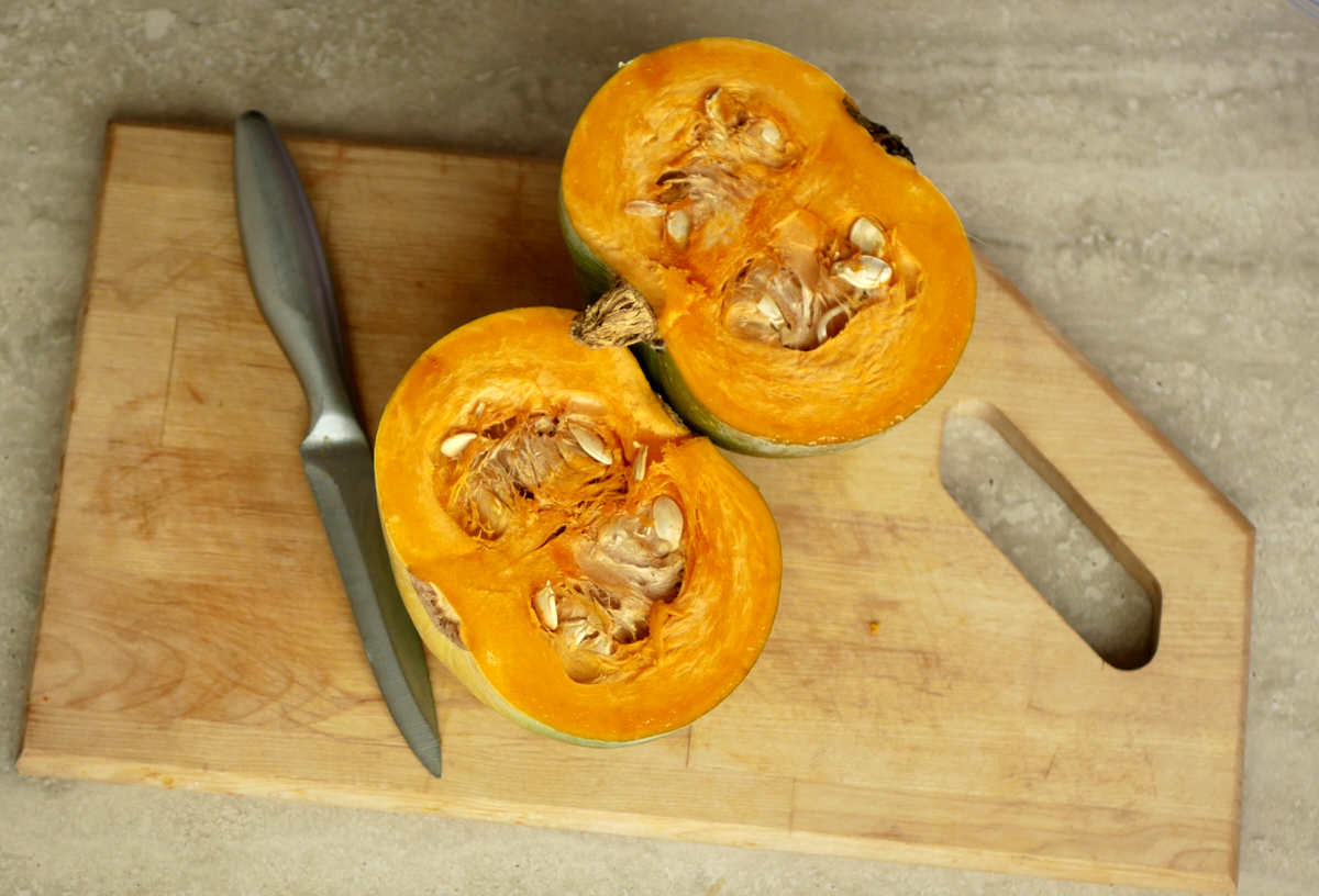 Мал золотник, да дорог