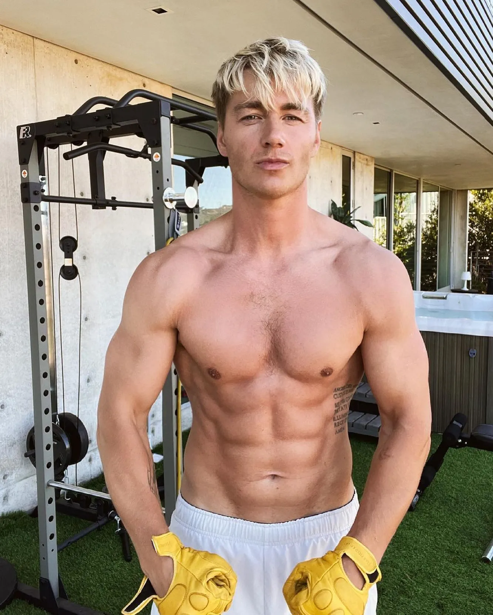 Alex sparrow fitness