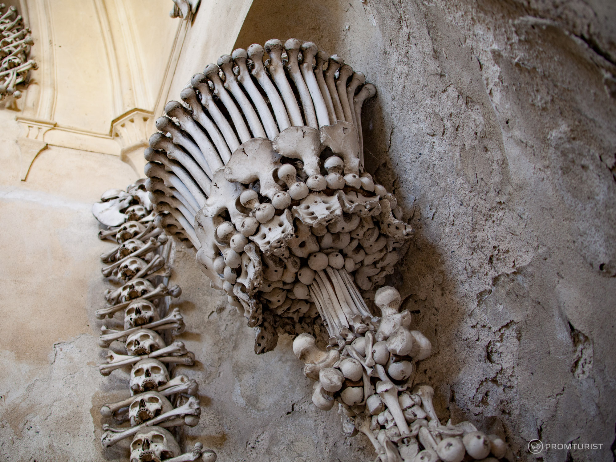 Храм в чехии из человеческих костей фото