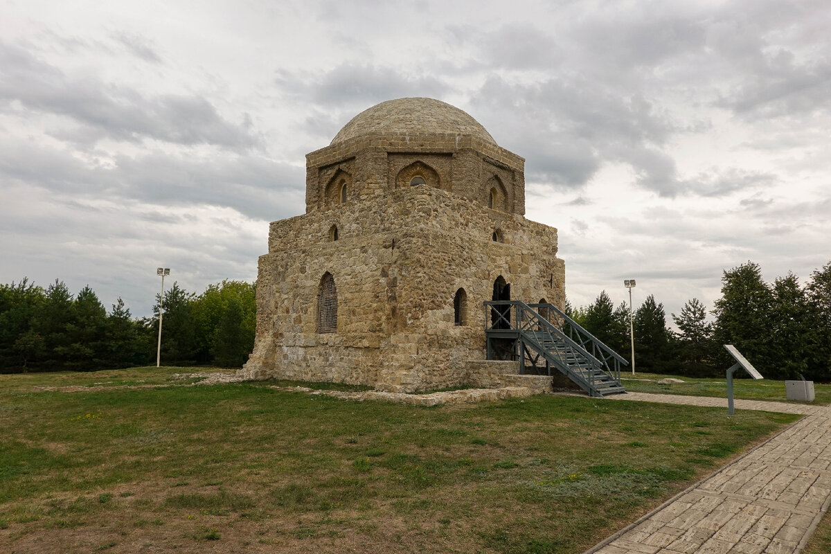 Великий Болгар - раскрученное место в трех часах езды от Казани, куда я  точно больше не поеду. Рассказываю, почему | Самый главный путешественник |  Дзен