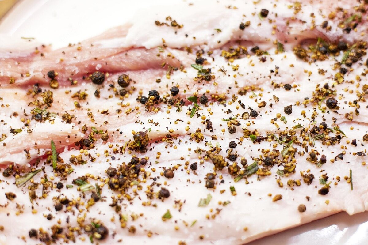     Как быстро и вкусно засолить сало. Самые вкусные рецепты