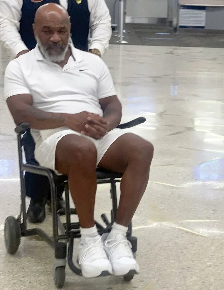   Из личных социальных сетей