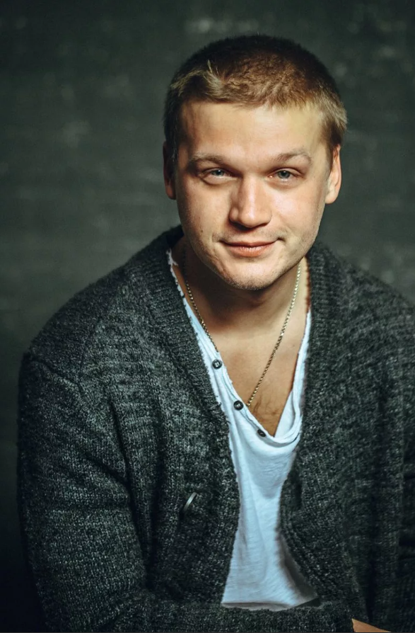 Артур сопельник актер фото