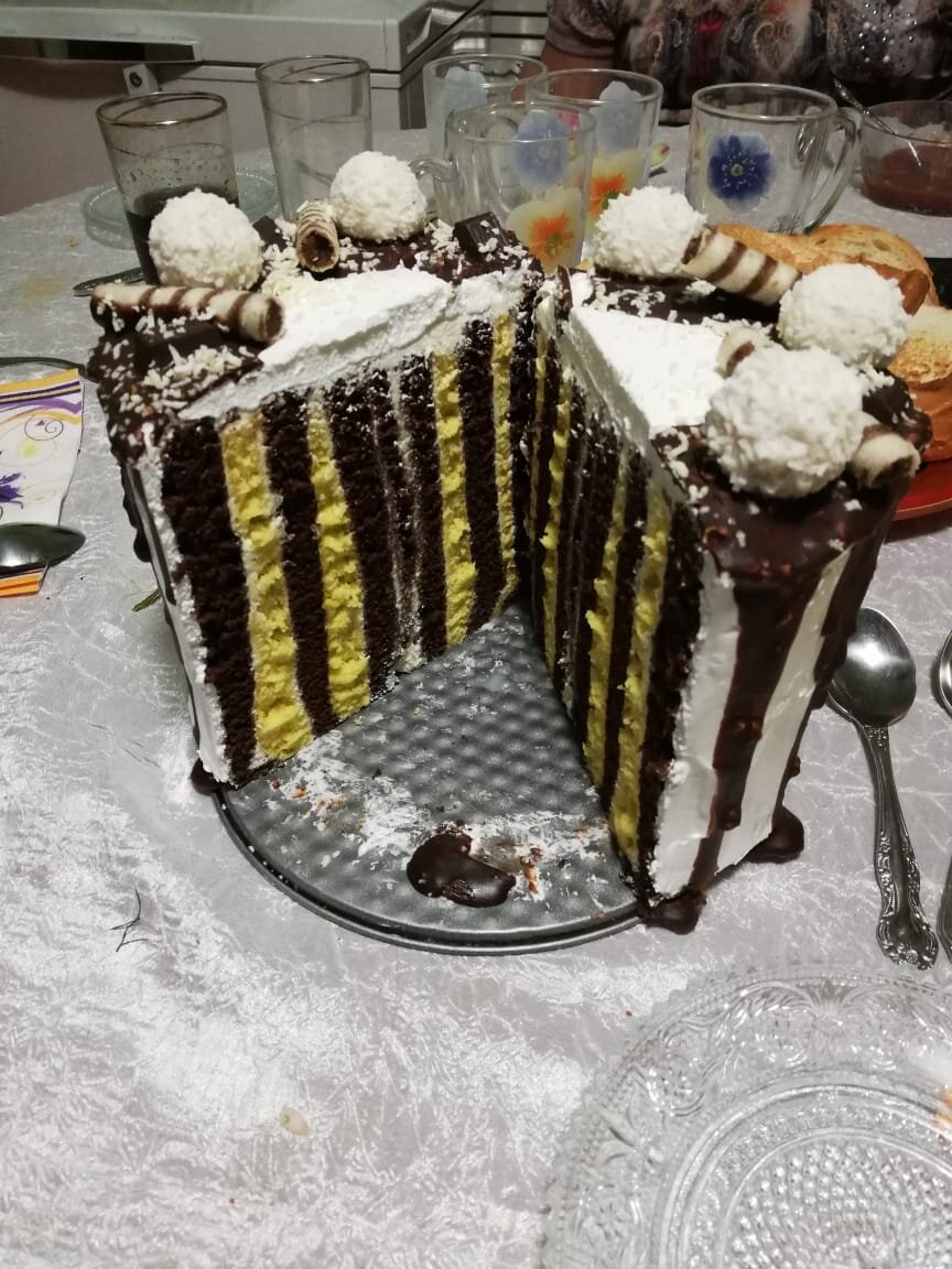 Фото того самого тортика в разрезе