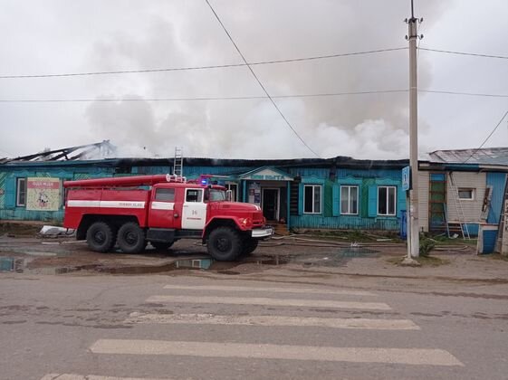    Пожар в «Доме быта» в Джидинском районе Бурятии Администрация Джидинского района