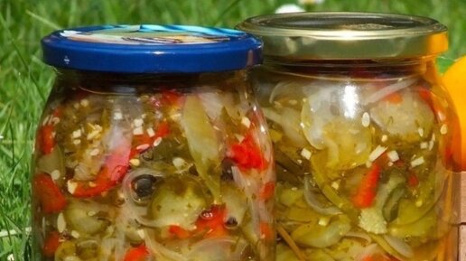 Салат из зеленых помидоров (зимний). Зеленые помидоры на зиму самый вкусный рецепт. Донской салат из зеленых помидор на зиму. Салат зеленые помидоры с огурцами на зиму. Салат нежинский из огурцов.