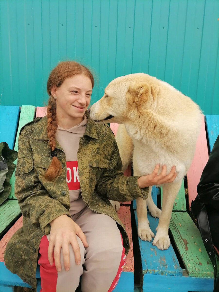 Волонтёр приюта Мария и Наоми😊