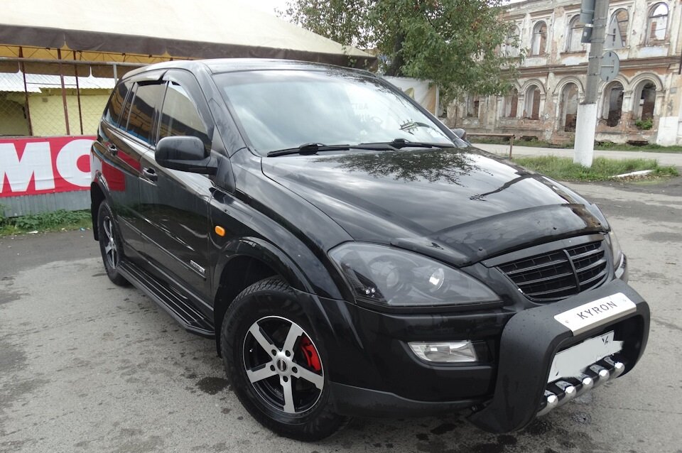 Переделки кайрона. SSANGYONG Kyron Tuning. Тюнинг Санг енг Кайрон. SSANGYONG Kyron обвес. Тюнингованный саньенг Кайрон.