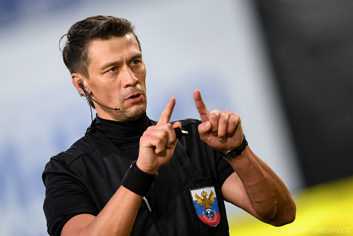 Впрочем, Вася снова судит РПЛ как ни в чём не бывало