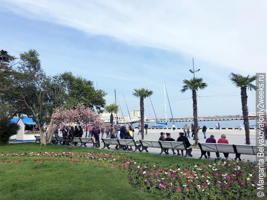 Главная набережная Ялты