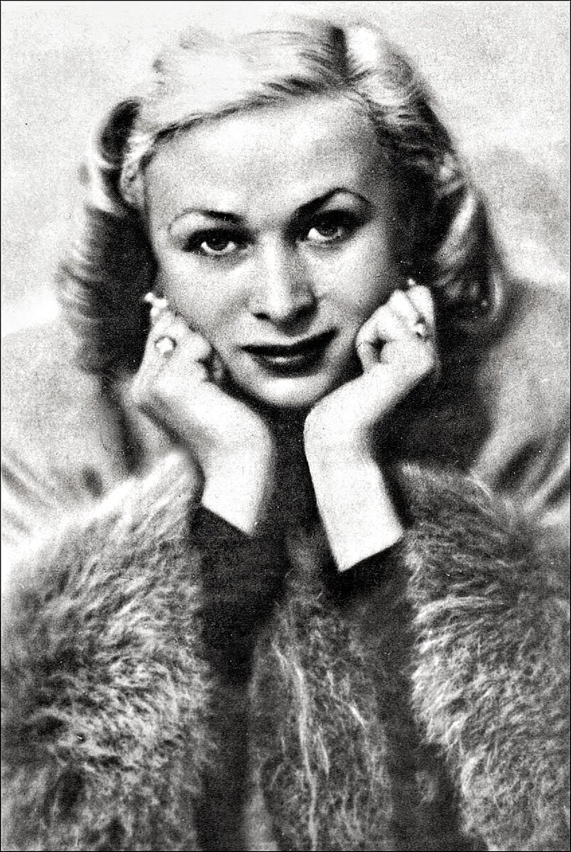 Валентина Серова