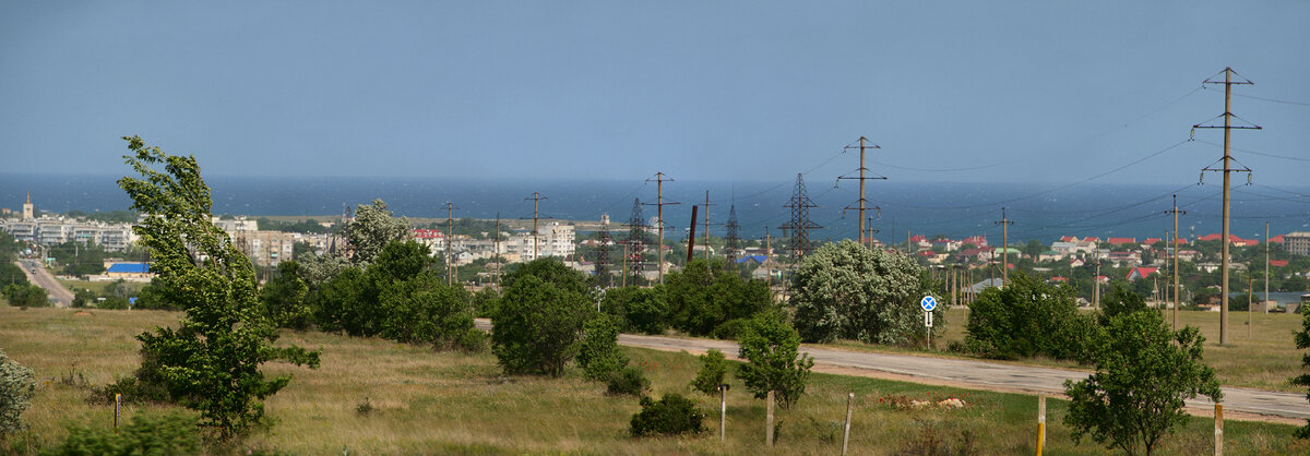 Вид со стороны Евпаторийской трассы