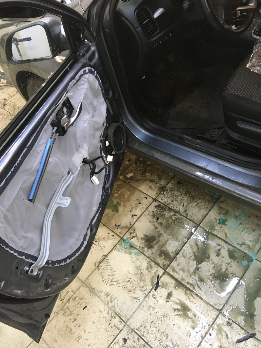 Дверь без карты в изначальном виде