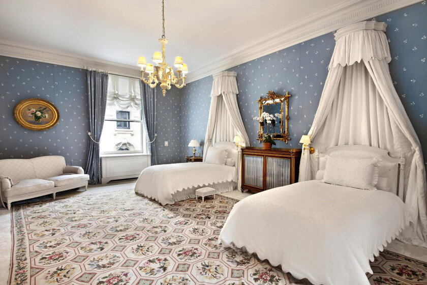 На фото: Остап Бендер сказал бы: «Сбылась мечта идиота»