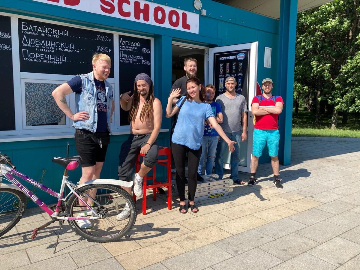 Наша команда: Ден, Худож, Ди, Крест, Фирс, Акмаль и Колян.