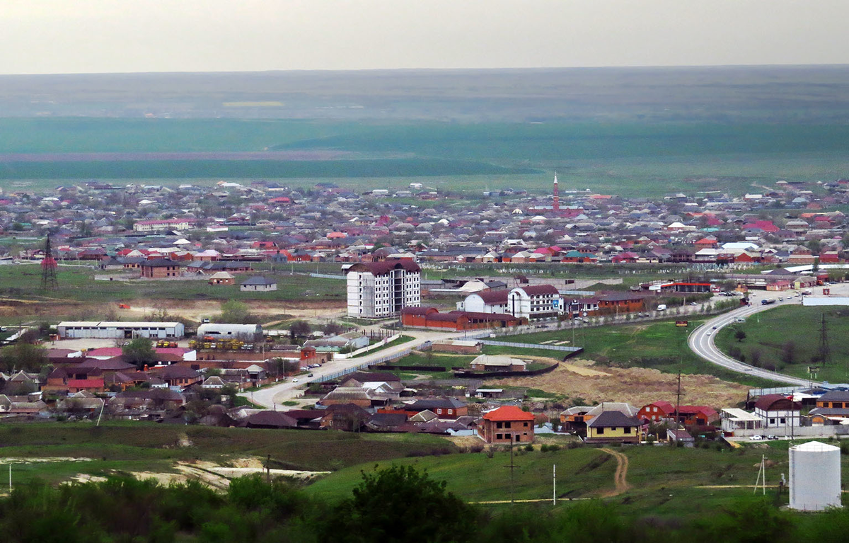 Погода в толстой юрте. Село толстой Юрт. Толстой-Юрт Чеченская Республика. Толстой Юрт Чечня. Село толстой Юрт Грозненский район.