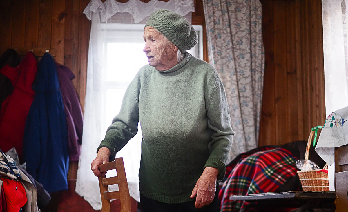 Зоя Ильинична Минина сохранила в памяти расправу над другой великолукской Хатынью — Соколовом, которое разделило судьбу Санников и Андрюкова