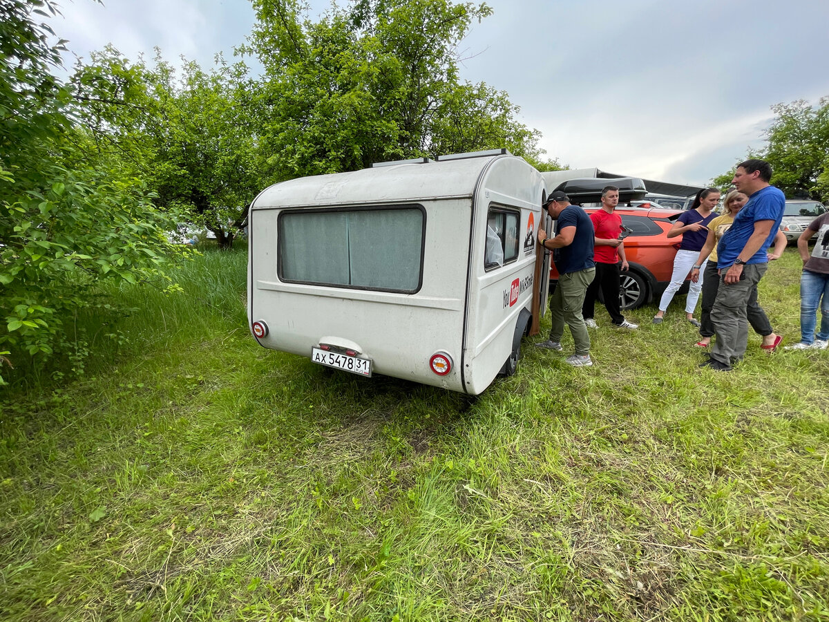 Маленький, легкий, целиком сделан из стеклопластика