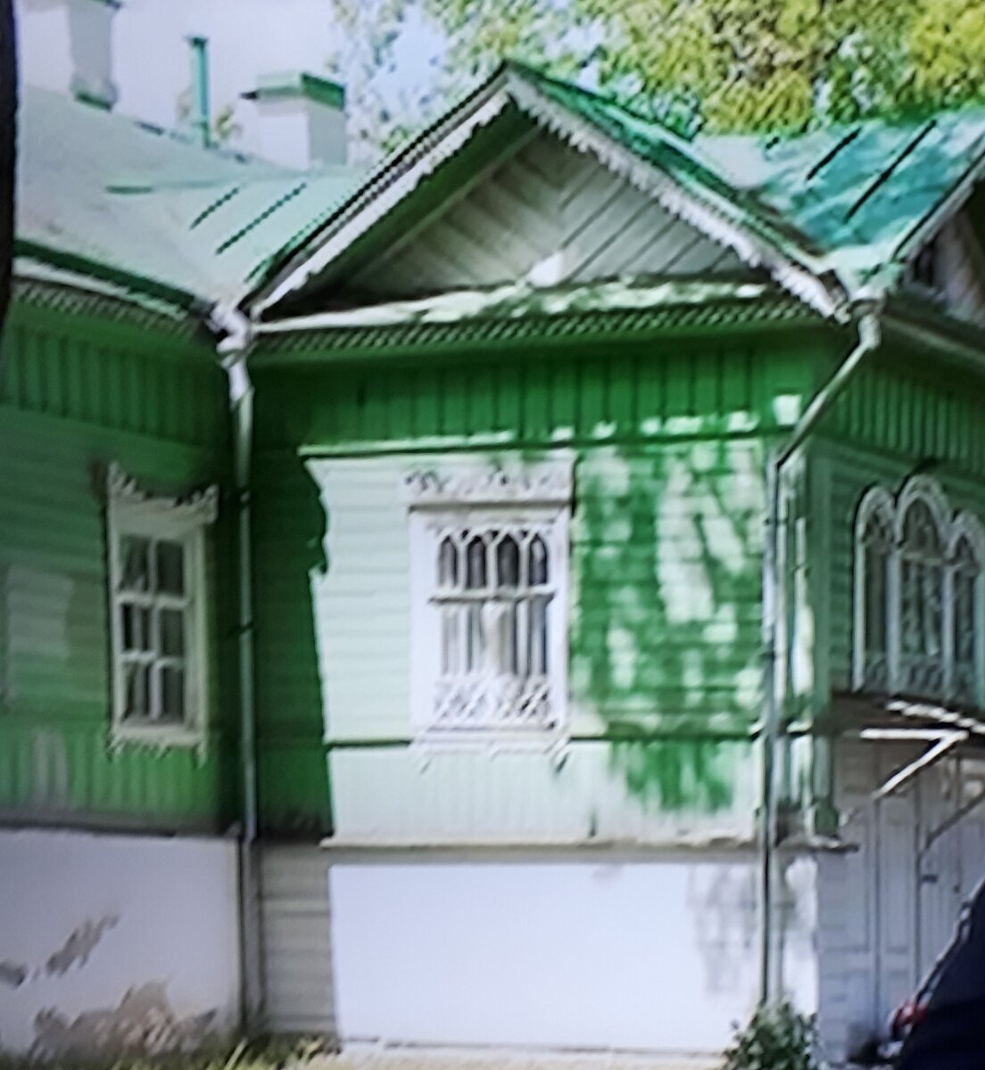 Невзлюбила Ивановна новую соседку