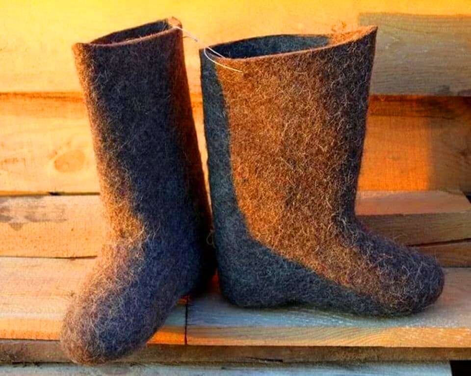 Увидела в музее валенки и вспомнила эту историю