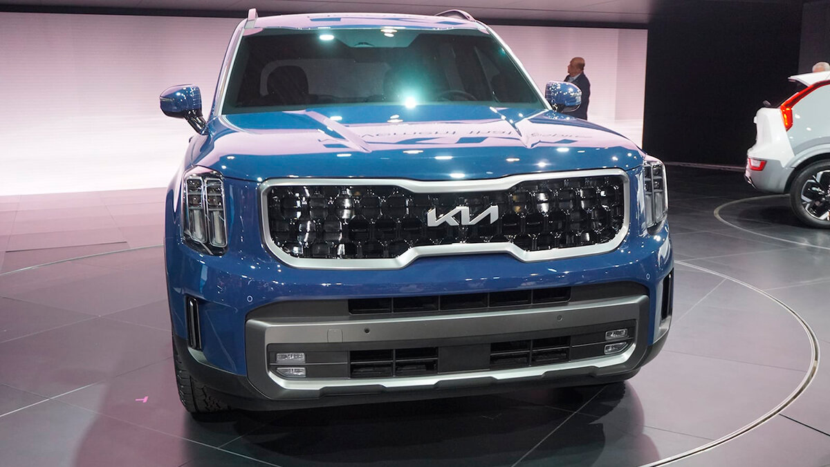 Новый внедорожник Kia Telluride