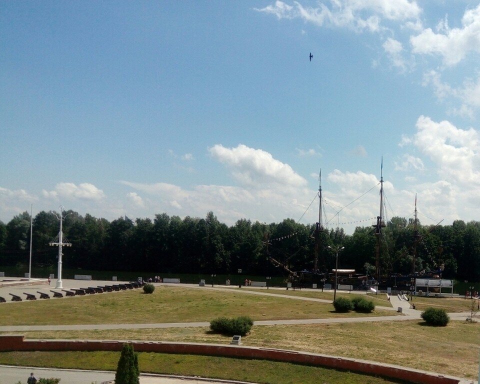     Из окна можно любоваться Адмиралтейской площадью Елена ФЕДЯШЕВА