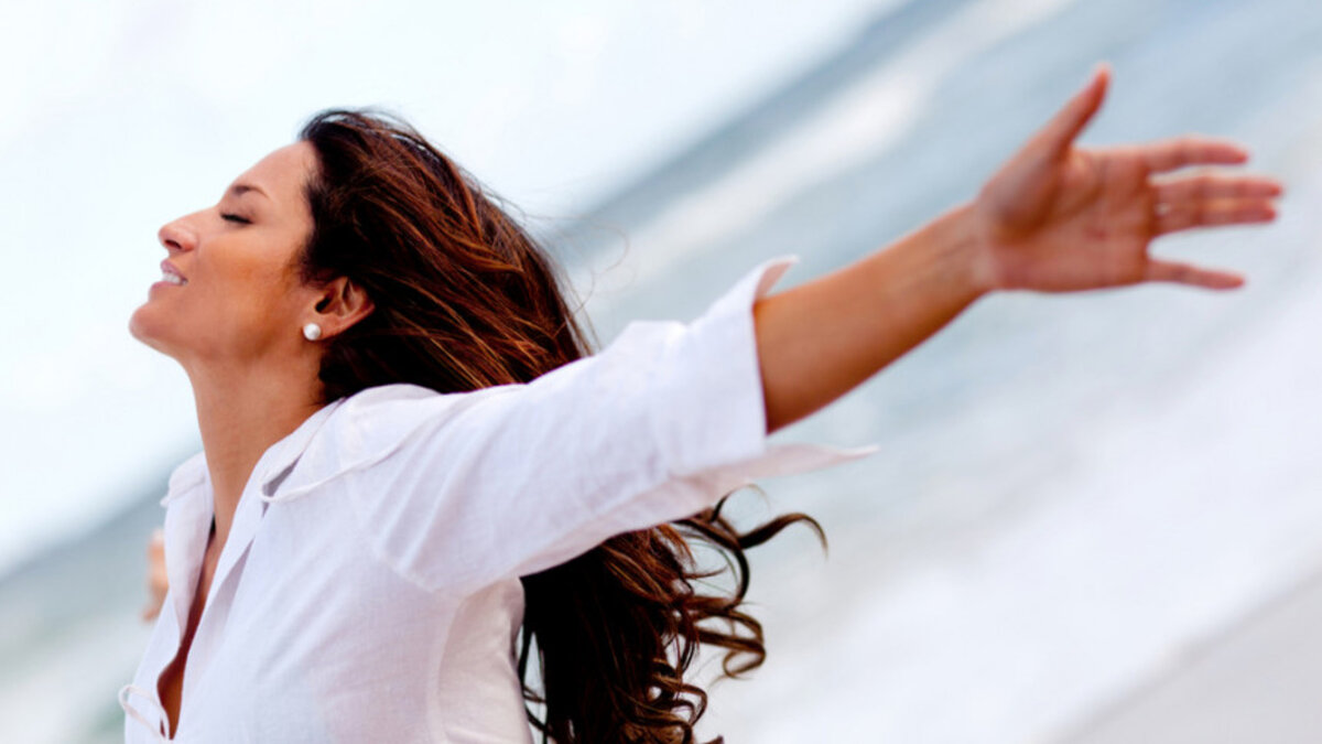 Расслабленная женщина