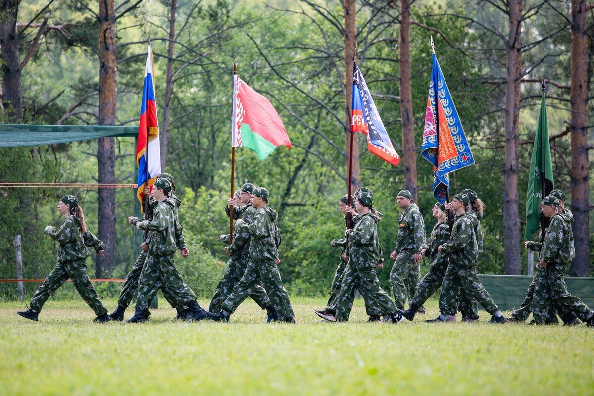 3 июля в беларуси мероприятия. День Незалежности Беларуси. Праздник Белоруссии 3 июля. Беларусь празднует день независимости. С праздником Беларусь с днем независимости.