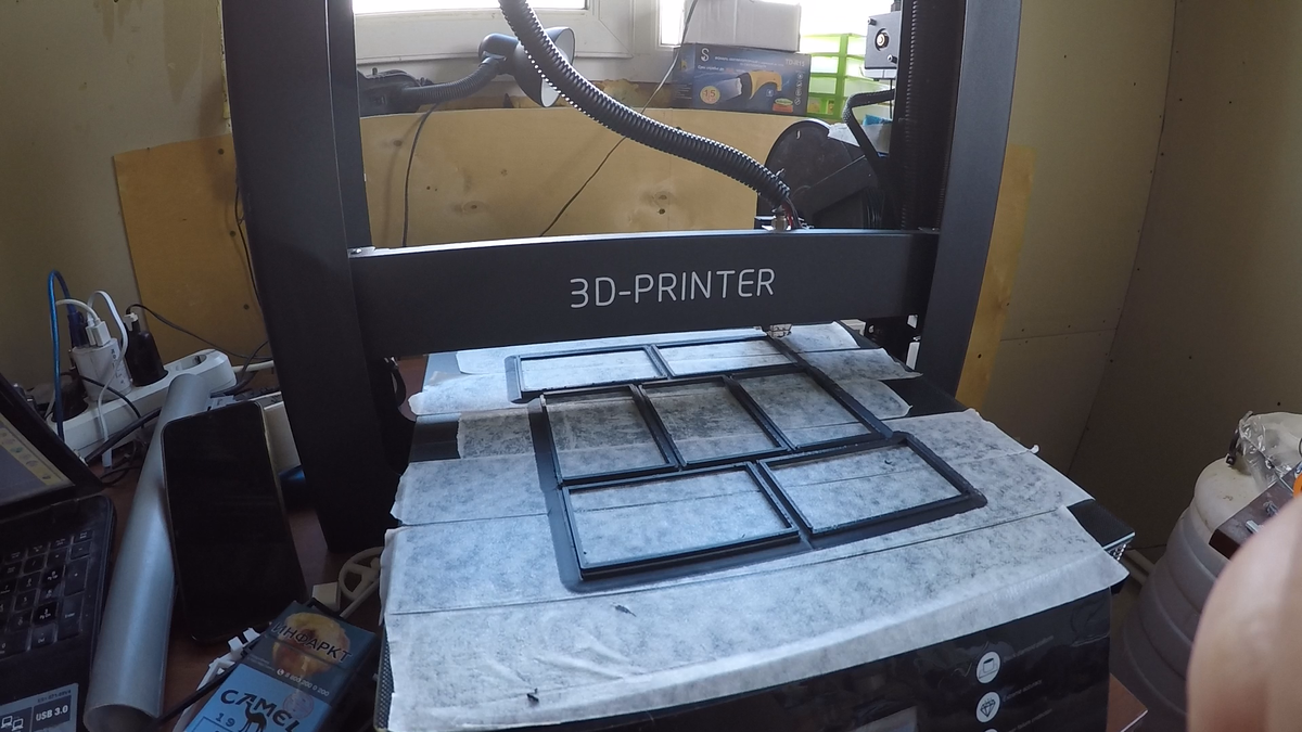 3D принтер в работе