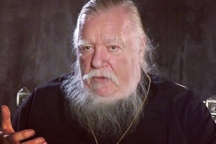 Димитрий Смирнов (07.03.1951 — 21.10.2020 гг.) — протоиерей, церковный и общественный деятель, проповедник, миссионер.
