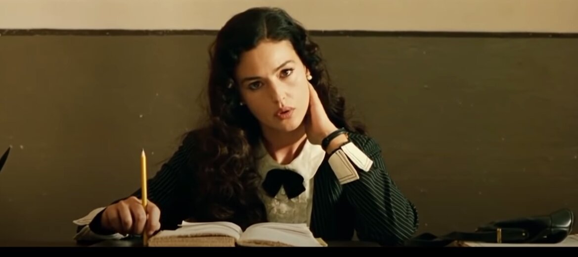 Когда-то Хемингуэй поспорил, что сочинит рассказ из шести слов (на языке оригинала), который станет самым трогательным из всех ранее написанных. И он выиграл спор...