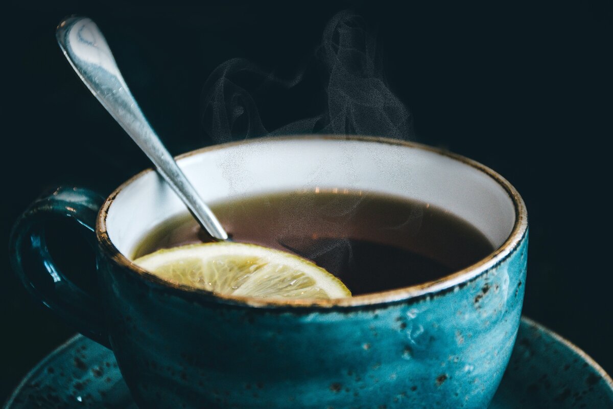 Чай с лимоном называют русским