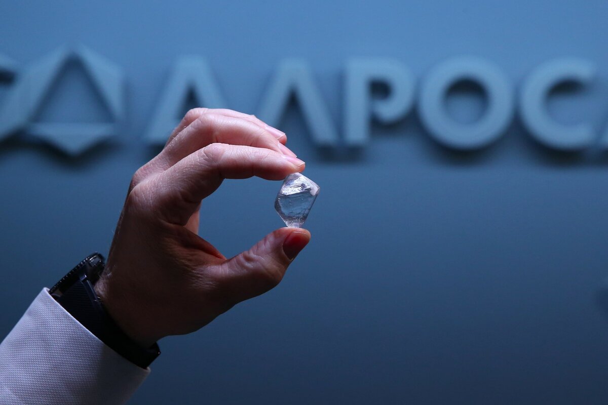 Фото: https://xn--c1abmblod9c.xn--p1ai/company/alrosa/