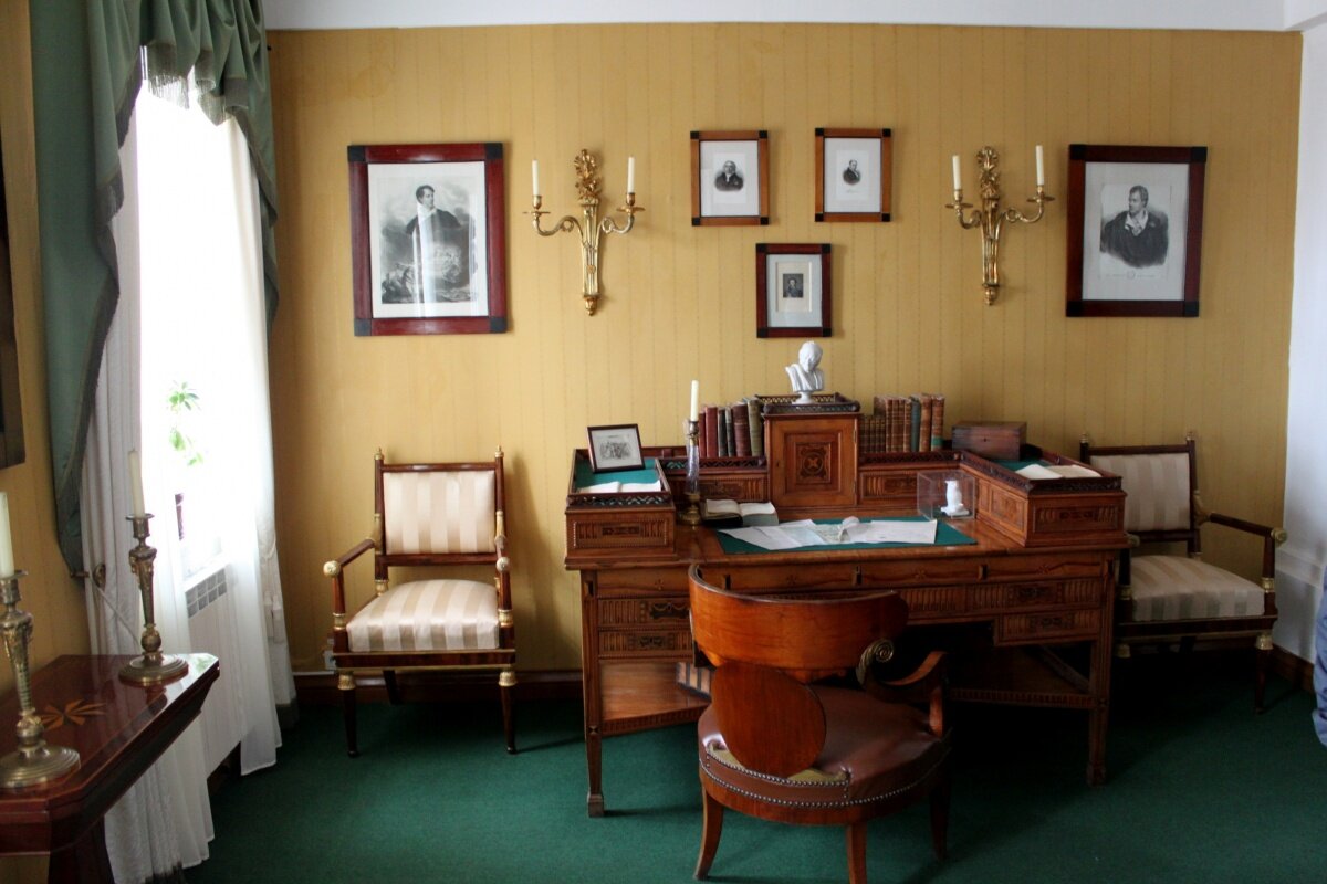 Лермонтова (москва). Дом имени лермонтова. Дом имени лермонтова. Малая молчановка 2 дом-музей лермонтова. Дом музей михаила юрьевича лермонтова.