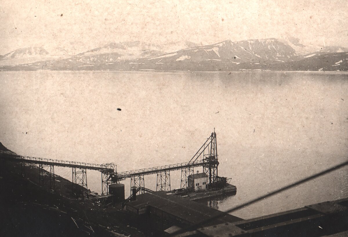 Угольная пристань. Б.И. Снегирев 1931-1933