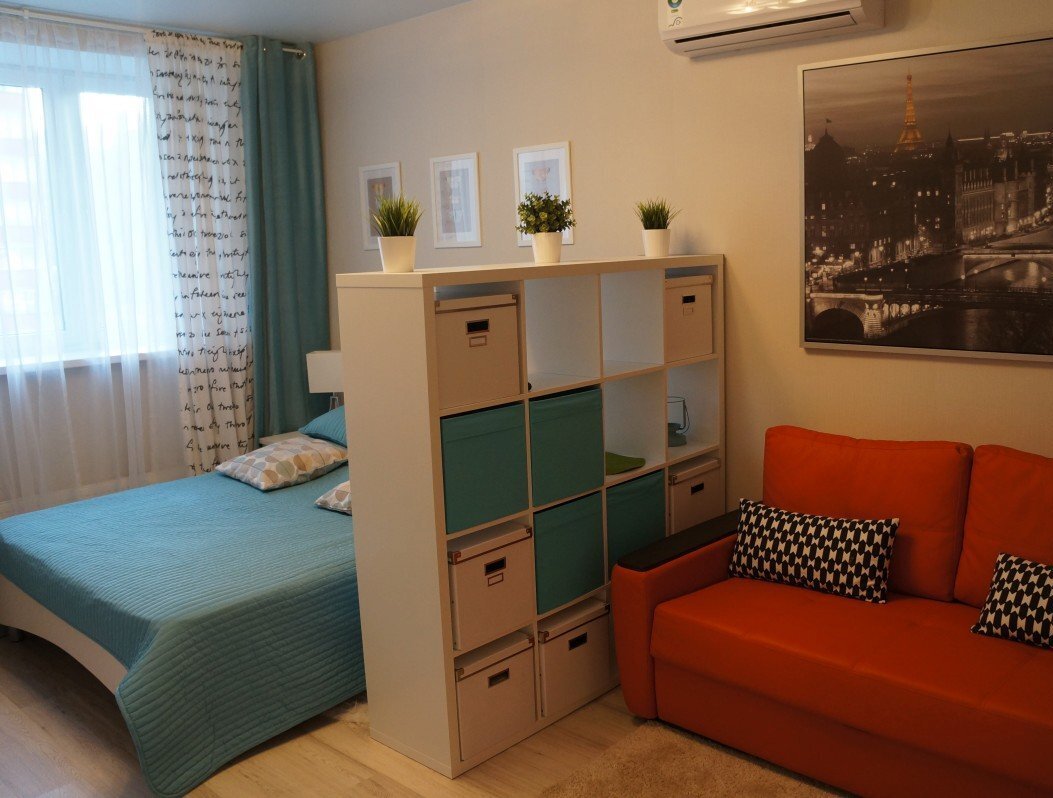 И это еще, так сказать, парадный вариант. Свежий ремонт, уютно, убрано, и главное нет людей в зоне видимости