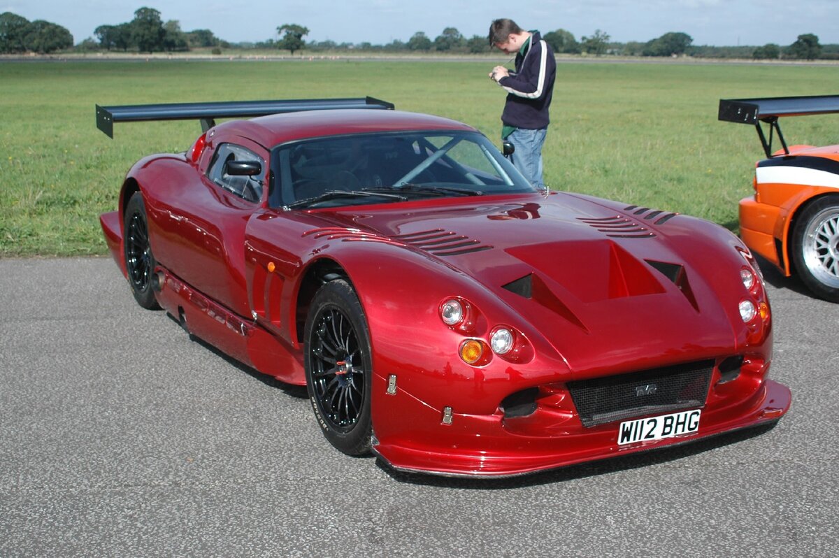 Автомобиль TVR Cerbera