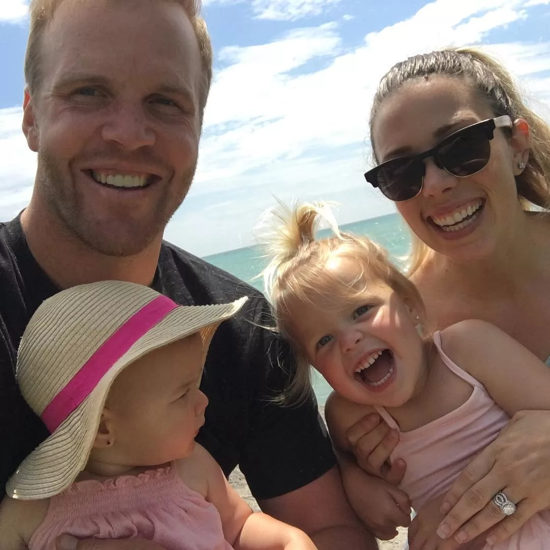 Bryan bickell amanda caskenette