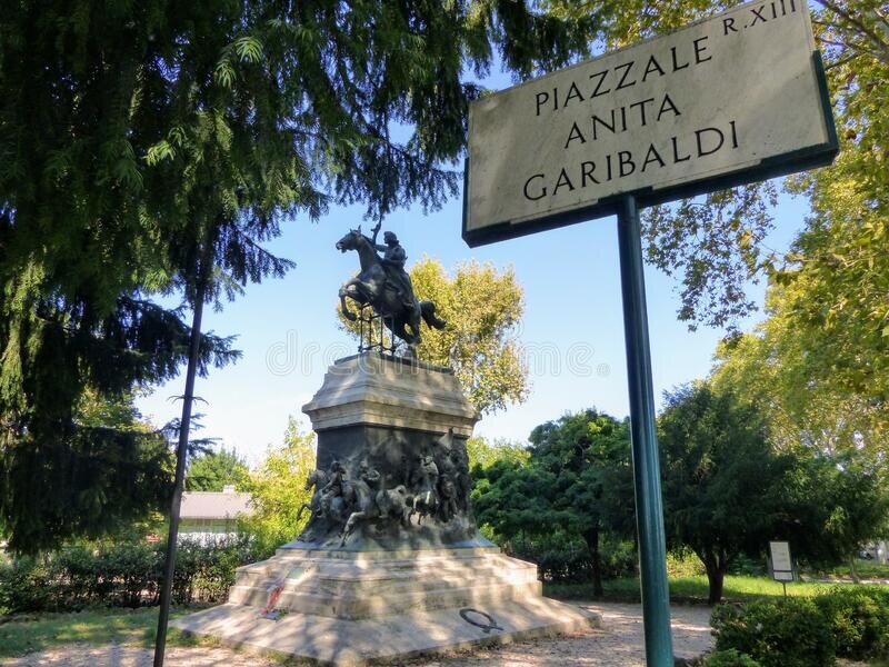 площадь имени Аниты Гарибальди