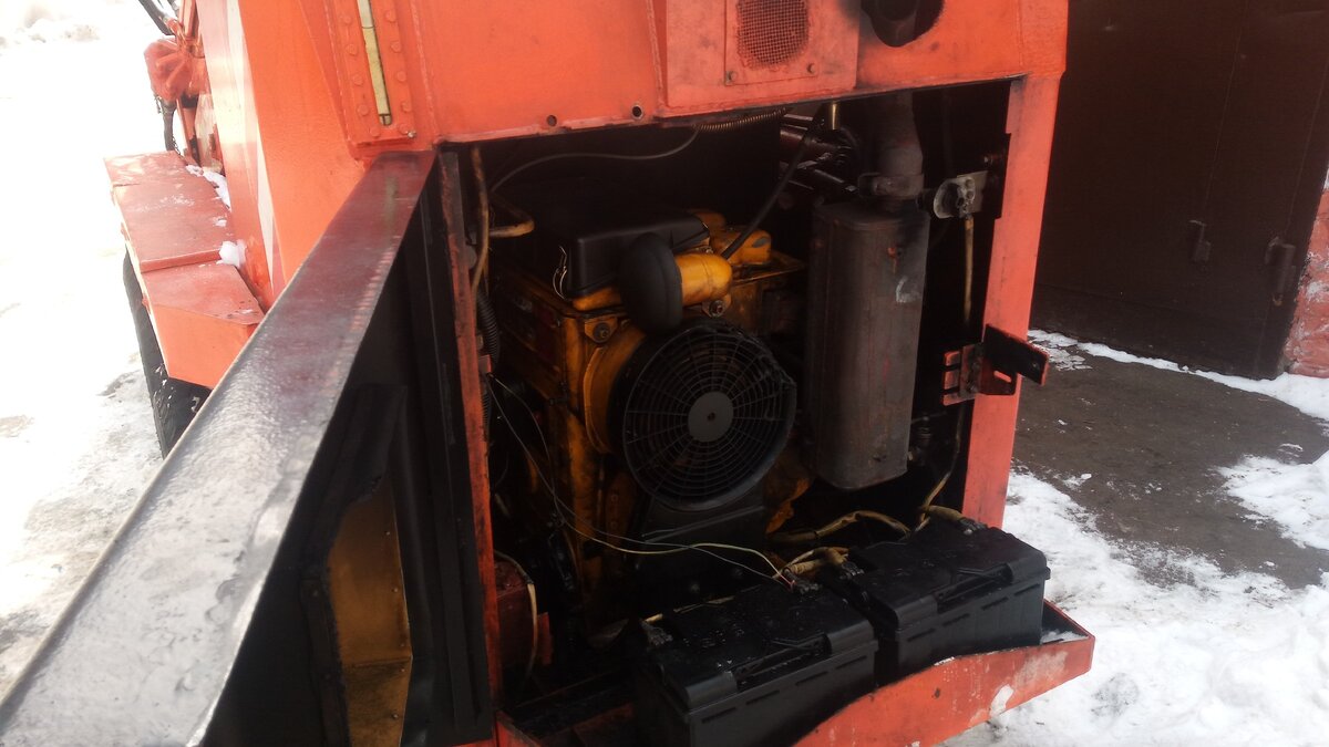 Пум-500 с двигателем Хатц 2м41