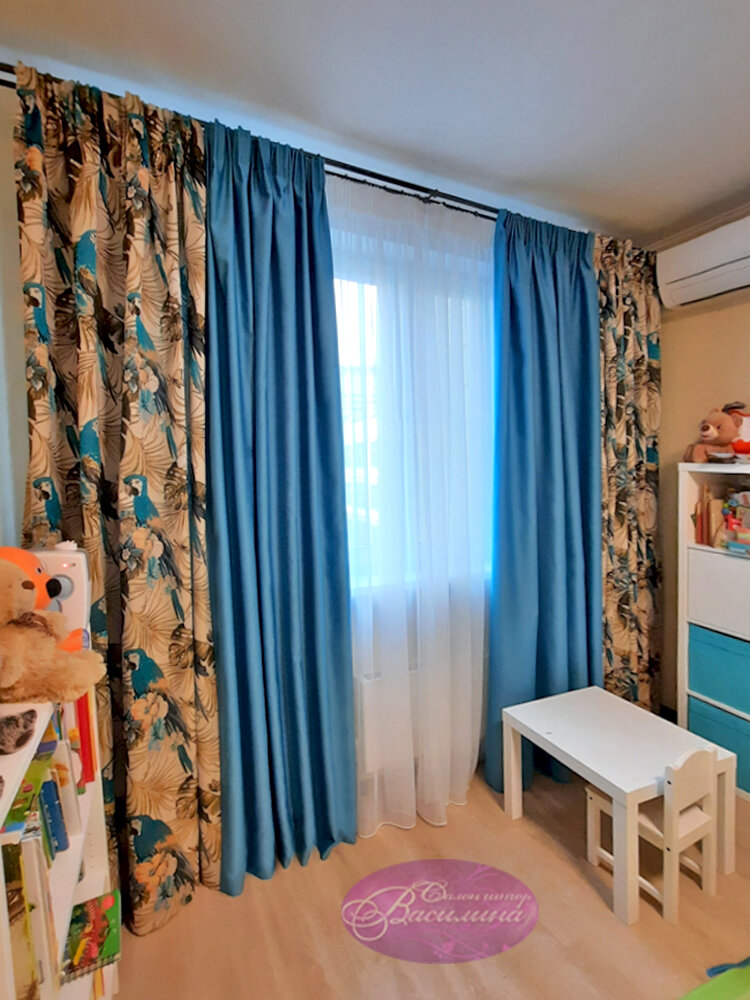 Комбинированные шторы для детской. 🦜
