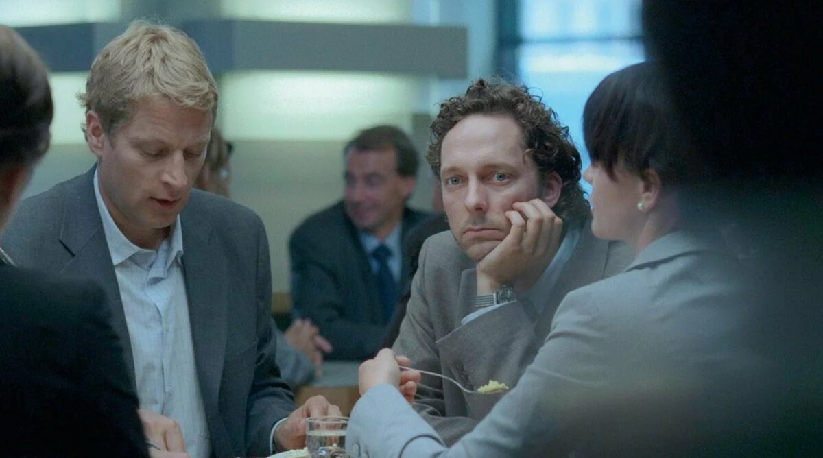 "Неуместный человек" (2006)