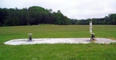 Рисунок 2 - Стенд NGS калибровки антенн, США, штат Вирджиния 